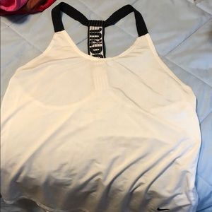 Nike women’s tank